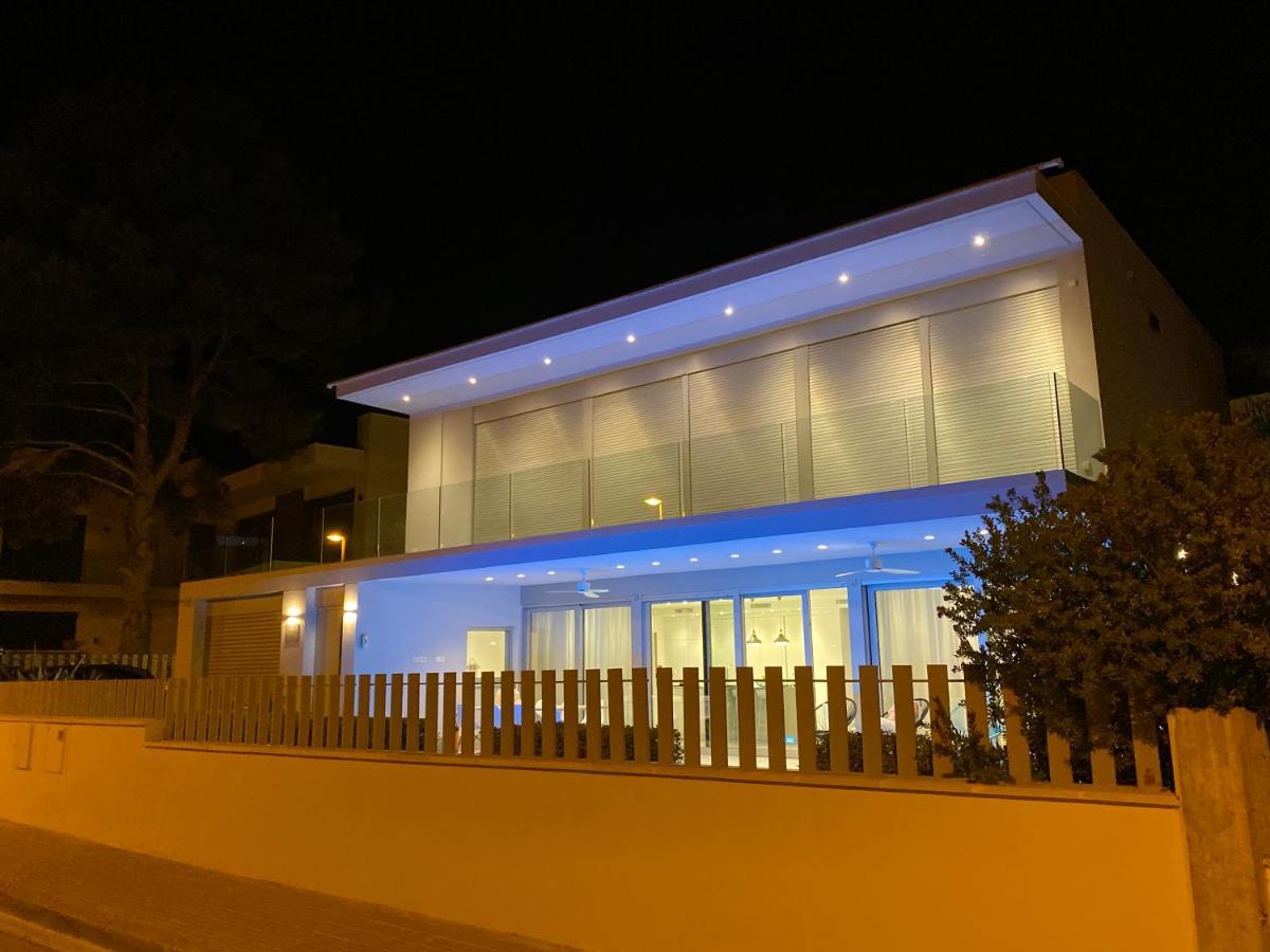 Casa Chamizo Villa กัมบริลส์ ภายนอก รูปภาพ
